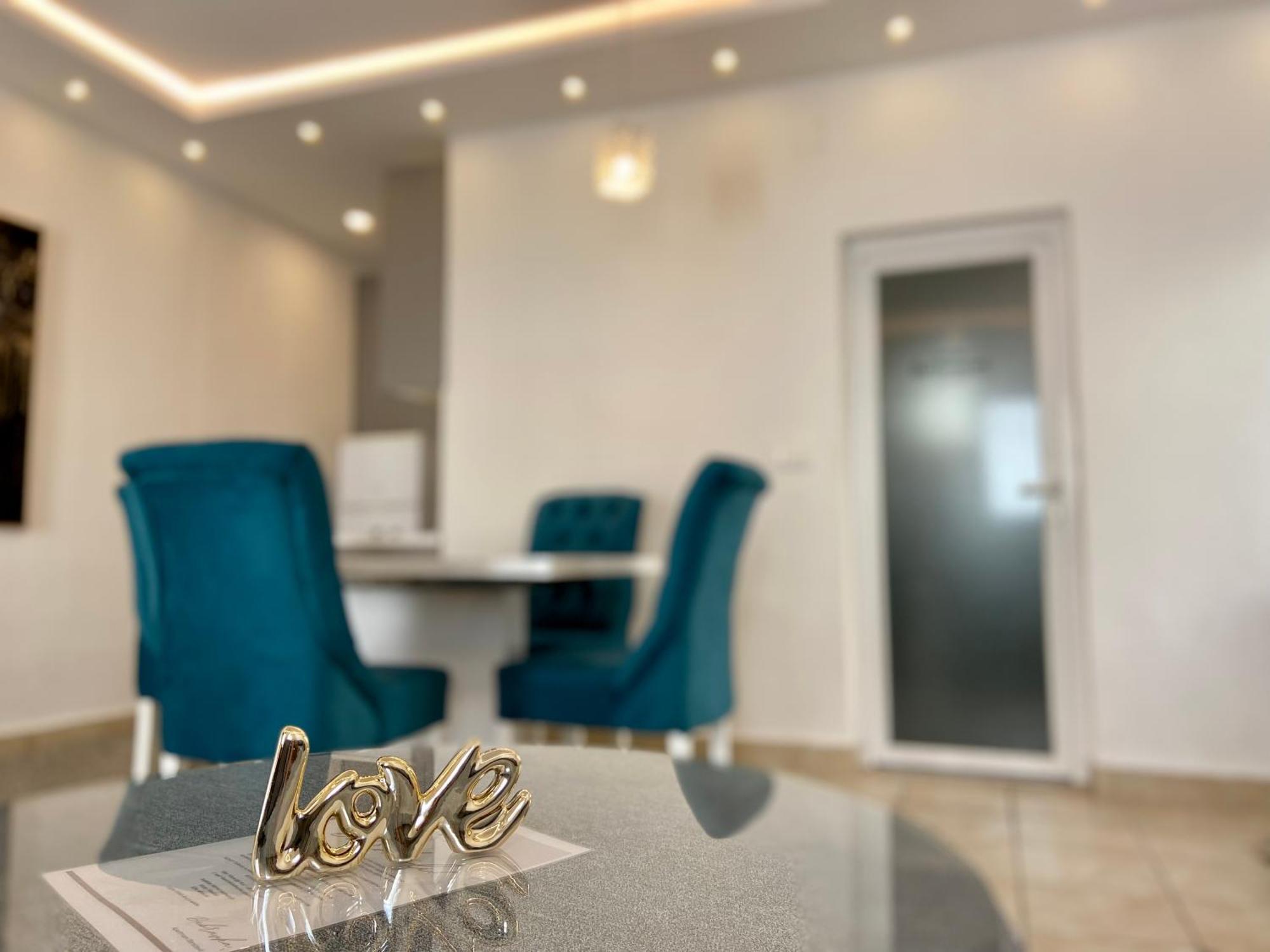 Banicevic Apartmani Ðenovići Exterior foto