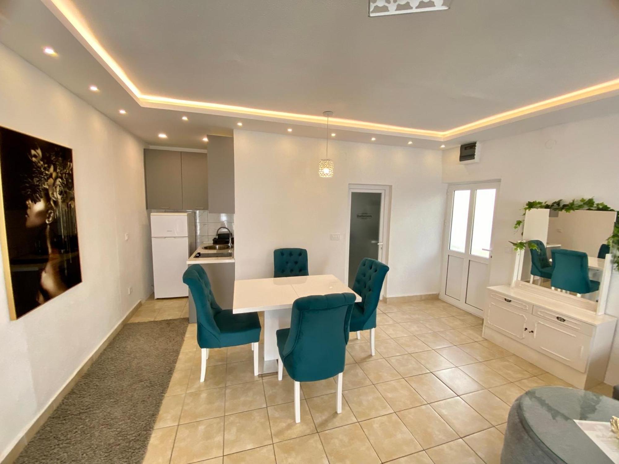 Banicevic Apartmani Ðenovići Quarto foto