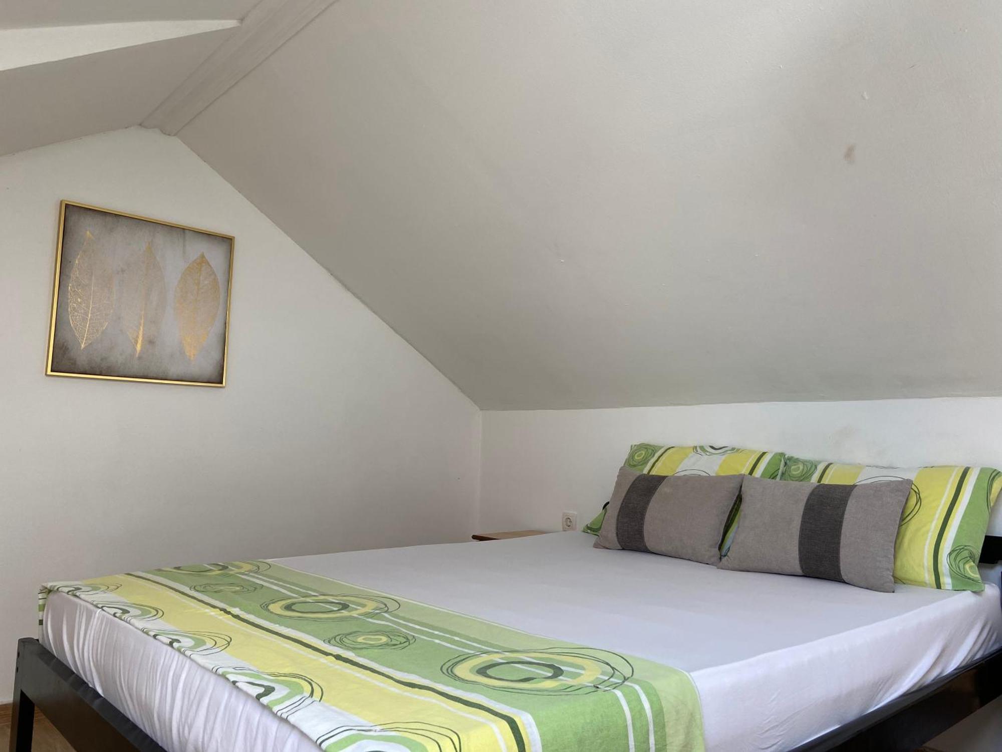 Banicevic Apartmani Ðenovići Quarto foto